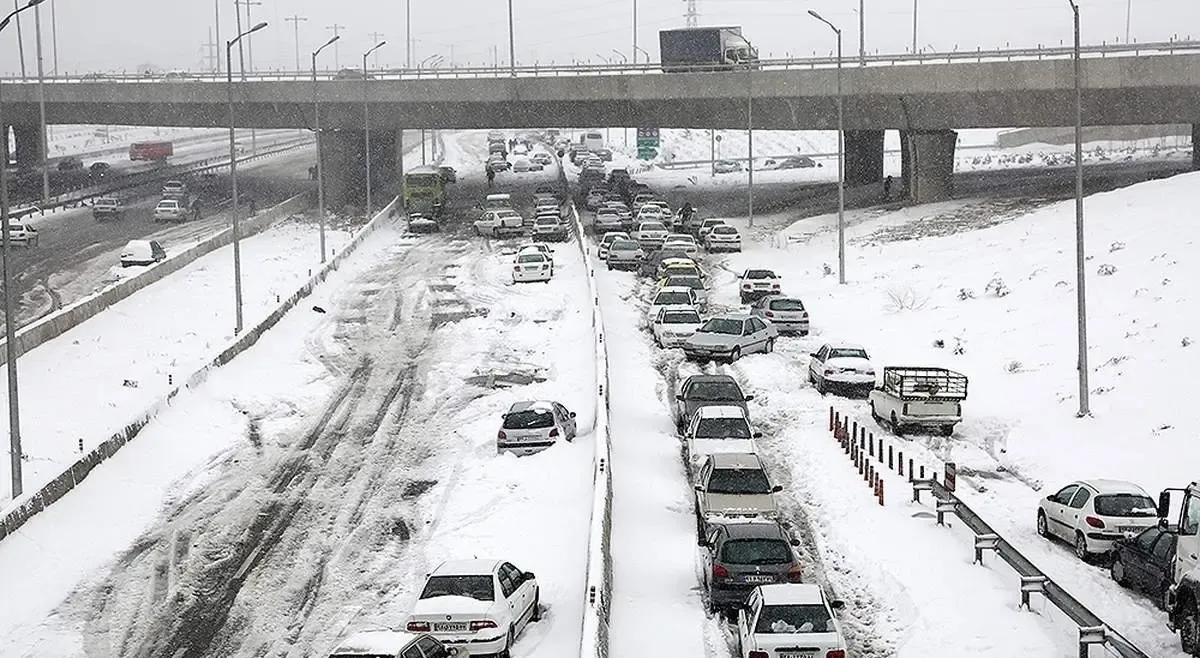 بارش شدید برف دوشنبه تا چهارشنبه در این مناطق/ مه گرفتگی و لغزندگی جاده ها