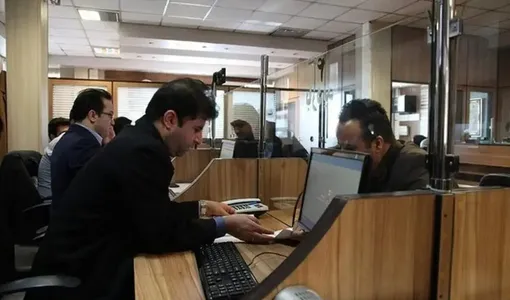گرمای آتشین ادارات این استان را برای چهارشنبه تعطیل کرد