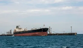یک نفتکش با دو میلیون بشکه نفت از تنگه هرمز عبور کرد