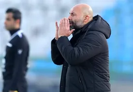 بختیاری زاده:‌ روی حرفم هستم جدا می شوم / هوادار نباید تصمیم بگیرد چه بازیکنی بازی کند