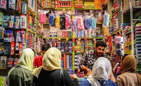 پر کردن یک کوله‌پشتی برای سال تحصیلی جدید چقدر آب می‌خورد؟