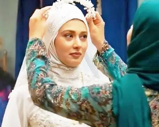 زهرا سزاوار زهرا سزاوار