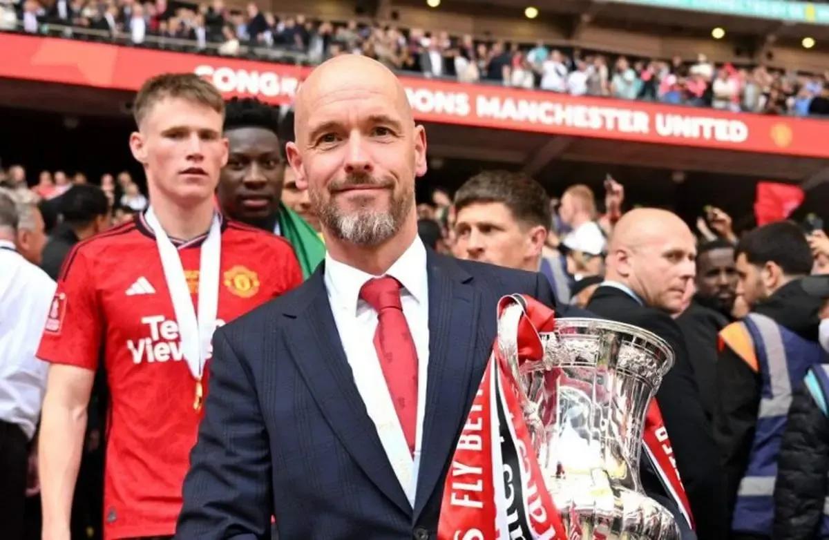 هشدار مهم به یونایتد: تن‌هاخ را اخراج نکنید