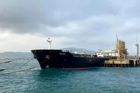 ابهامات تازه درباره آتش سوزی نفتکش ایرانی در خلیج عدن!