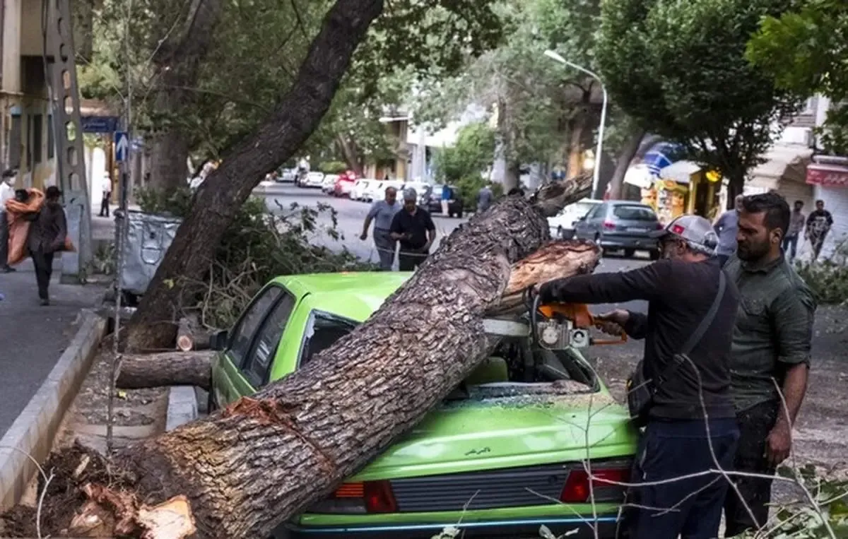 تهران امروز هم توفانی است | هشدار نارنجی؛ از تردد بی‌دلیل خودداری کنید