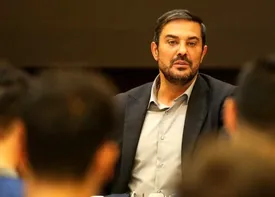 یک پرسپولیسی: استقلال شخصیت قهرمانی دارد