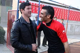 هاشمینسب آقا کریم را بوسید غائله تمام شد/ عکس