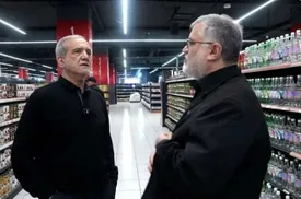 بازدید میدانی پزشکیان از زنجیره تأمین کالاهای اساسی در تهران