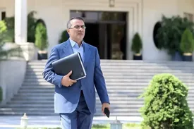 دولت چهاردهم آغازگر کوچک‌سازی/ حذف واحدهای موازی بدون اخراج نیرو