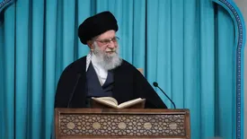 نوشته معنادار انگشتر رهبر انقلاب خبرساز شد/عکس