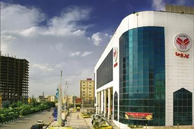 مرکز خرید مبنا