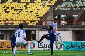 خشونت شدید و درگیری در فوتبال زنان +عکس