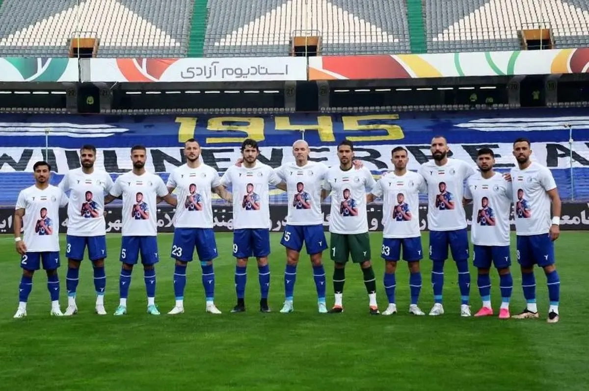 بازیکنان استقلال به یاد یامگا /عکس