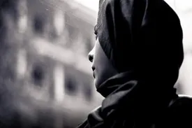 قرار عاشقانه دختر ۲۲ ساله با پیرمرد شیطان‌صفت به جای باریک کشید