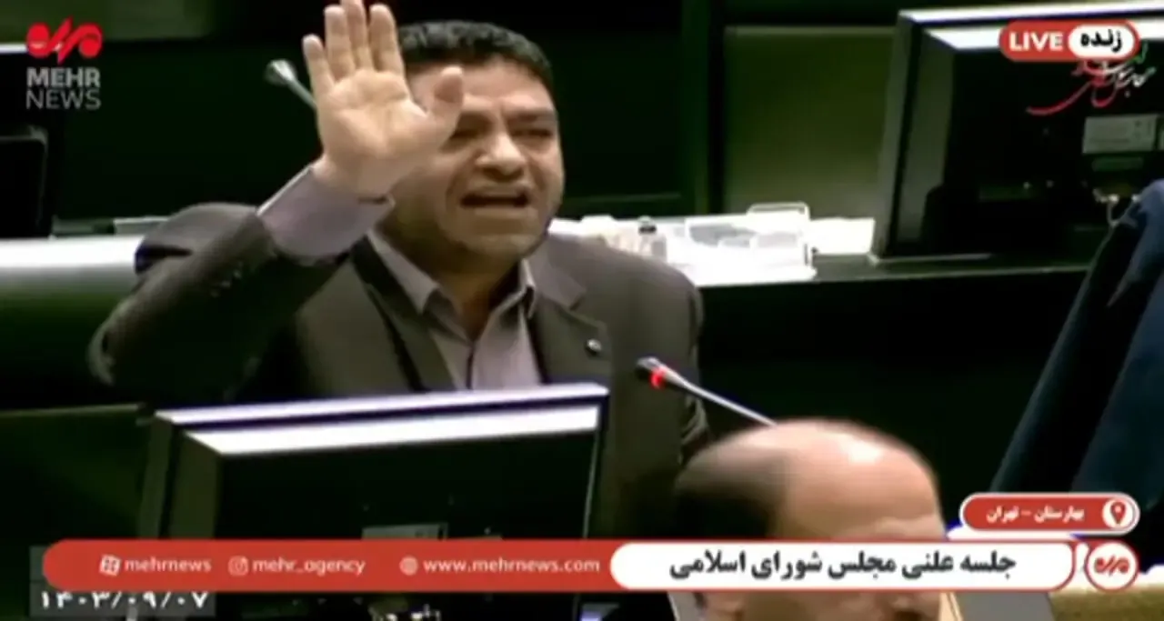 این نماینده از خجالت مخالفان ظریف در آمد /ظریف را اعدام کنید راحت می شوید؟/ ببینید