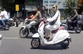 بالاخره گواهینامه موتور برای خانمها قانونی شد
