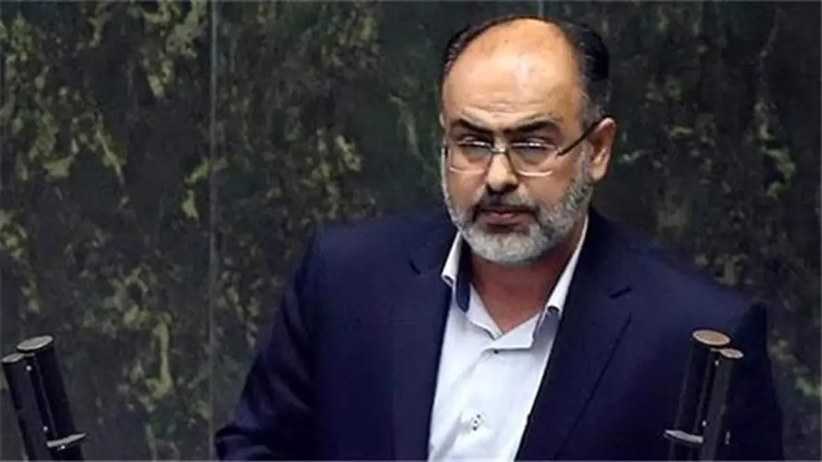 «ممنوع‌الخروجی» دانشجویان در کمیسیون آموزش مطرح نیست/ طرح چنین موضوعاتی در فضای کنونی جامعه «بی‌سلیقگی» است