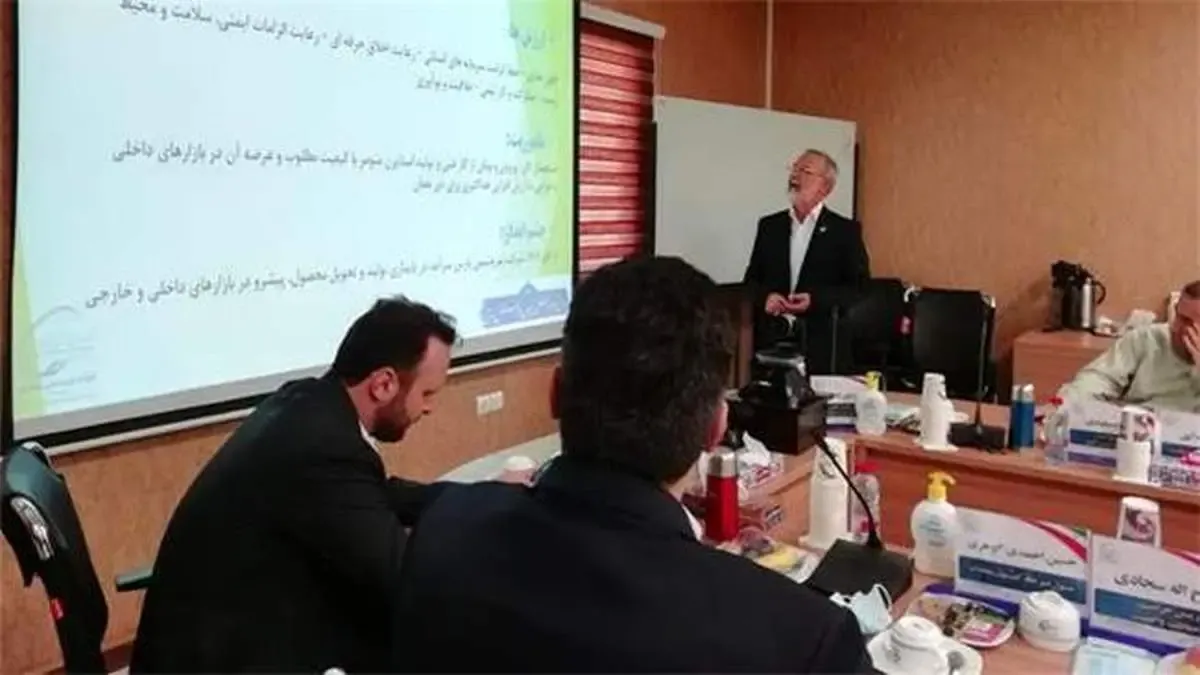 برای انجام طرح‌های میان دستی و درون مجتمعی، یک روز را نباید از دست داد/ پتروشیمی پارس از بهترین پتروشیمی.های کشور است/ در زمان اجرای پروژه‌های توسعه‌ای مجتمع‌ها باید رکوردشکن باشیم