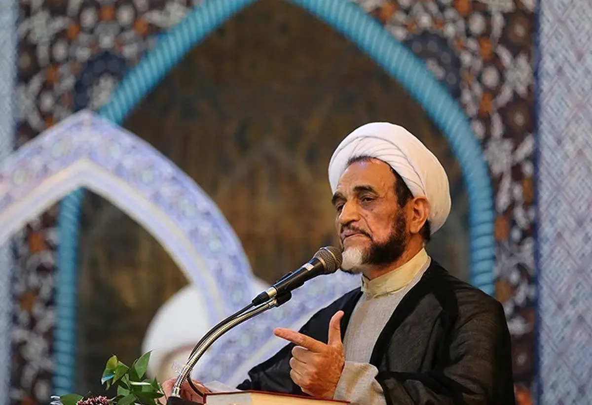 پناهیان را به مناظره دعوت می‌کنم