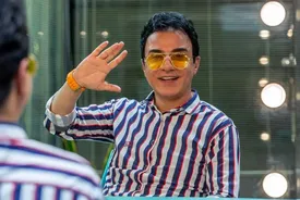 داریوش فرضیایی خواننده شد/ فیلم