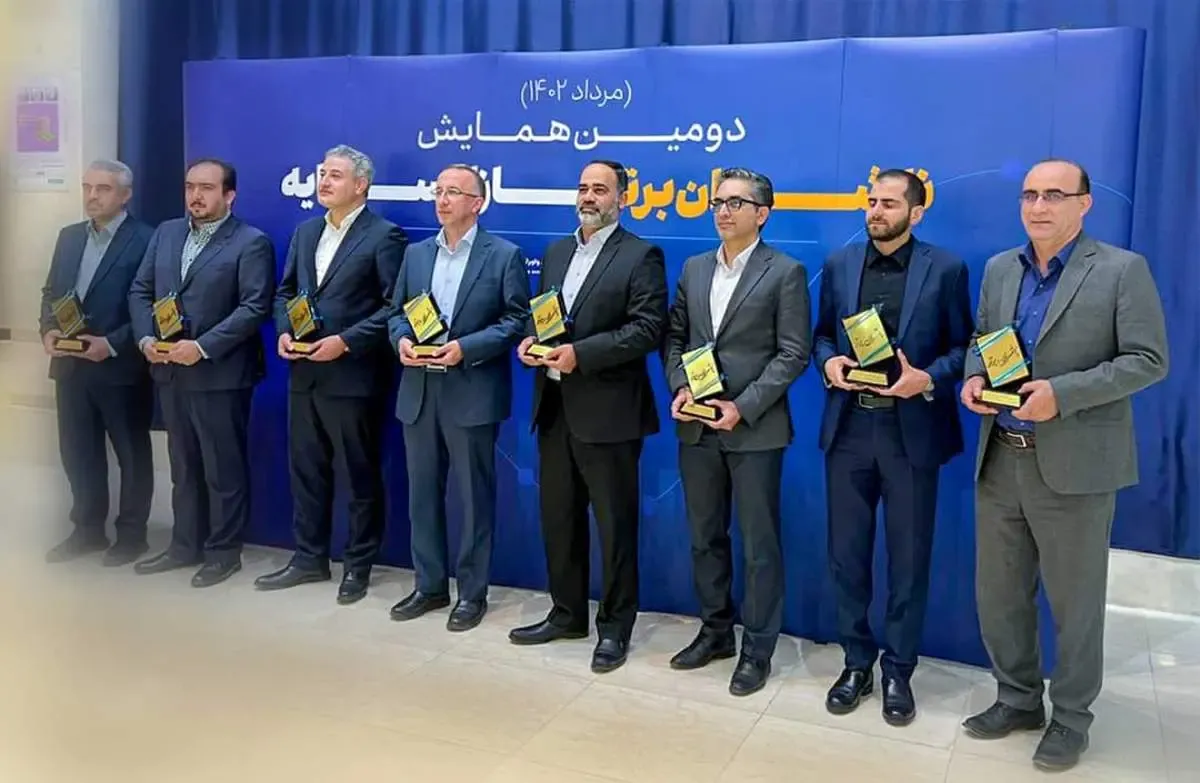 پتروشیمی نوری ناشر برتر بازار سرمایه شد/صانعی: جلب اعتماد سهامداران و رقابت سالم و شفافیت در بازار سرمایه از اولویت‌های اصلی پتروشیمی نوری است