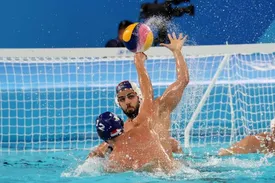 تلاش مردان واترپلو برای کسب مدال برنز