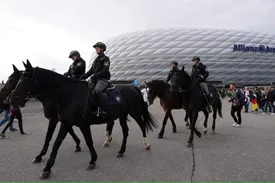 عکس/ داعش تهدید کرد: حمله در دقایق پایانی بازی امشب