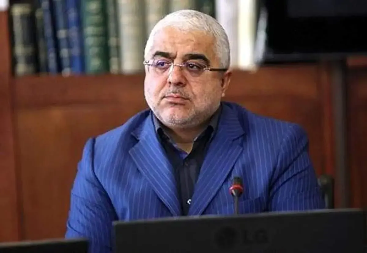 جبهه پایداری زیر پای دولت را خالی خواهد کرد