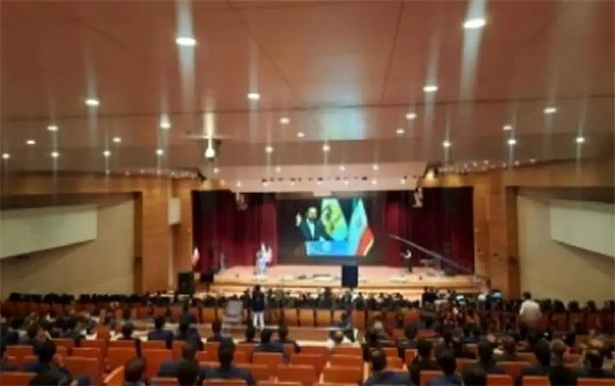 تاکید مدیرعامل بیمه کوثر بر اهمیت تقویت شبکه فروش و کارکنان این شرکت