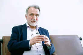 سیاست متوهمانه در کل ساختار اجرایی کشور مشهود است