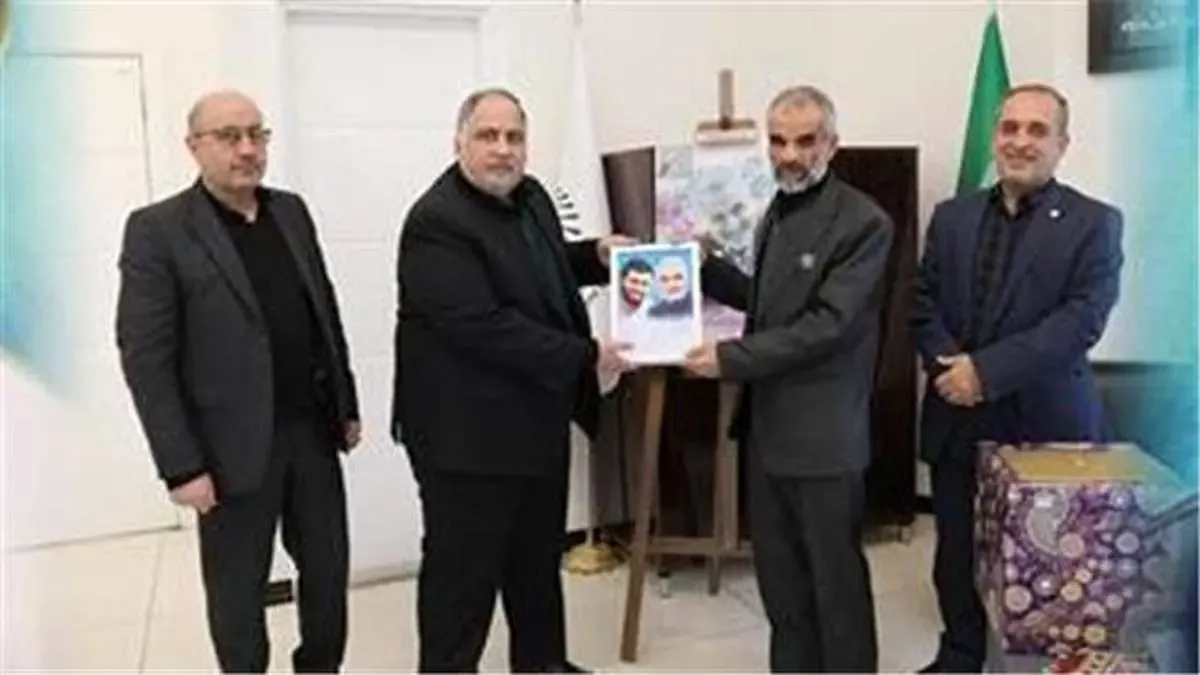 تقدیر بیمه تجارت‌نو از خانواده شهید رسول خلیلی