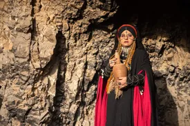 رابعه اسکویی، جادوگر مستوران/ عکس