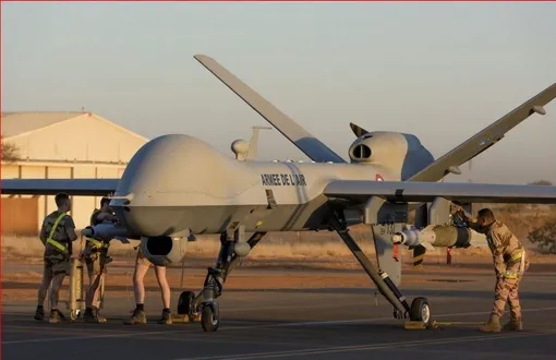 انهدام پهپادهای اربیتر و هرون مسلح در آسمان تهران و کرج توسط سپاه