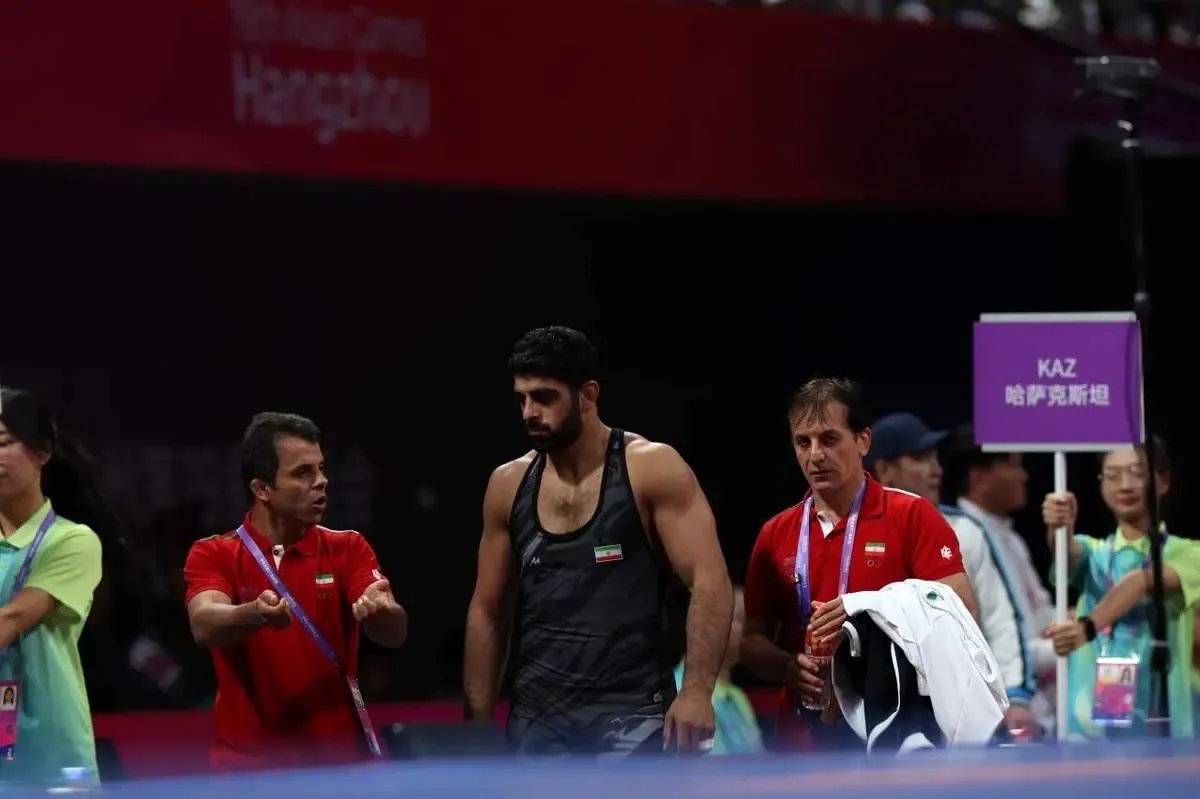 رنگرز: مدال که هیچ برای مردم جان می‌دهیم/ بضاعت کشتی فرنگی بیش از این‌ است