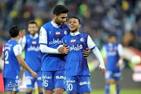 ببینید | استقبال یک استقلالی از آبی‌پوش شدن بیرانوند