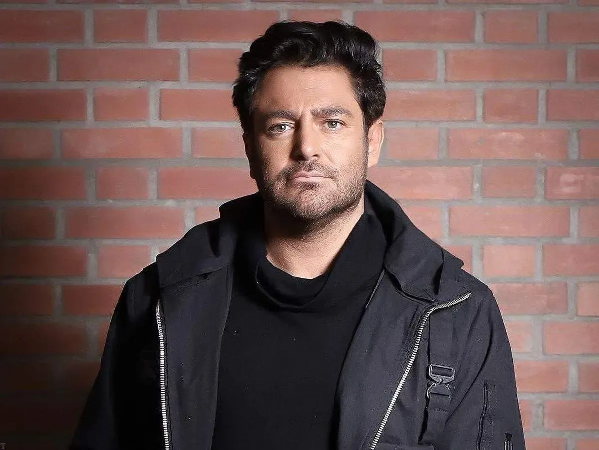 واکنش محمدرضا گلزار به شکست دادن ژاپن