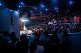 رامبد جوان: از کار در سینما احساس خوشبختی میکنم