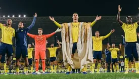 رونالدو با لباس محلی عربستان در جشن صدرنشینی النصر