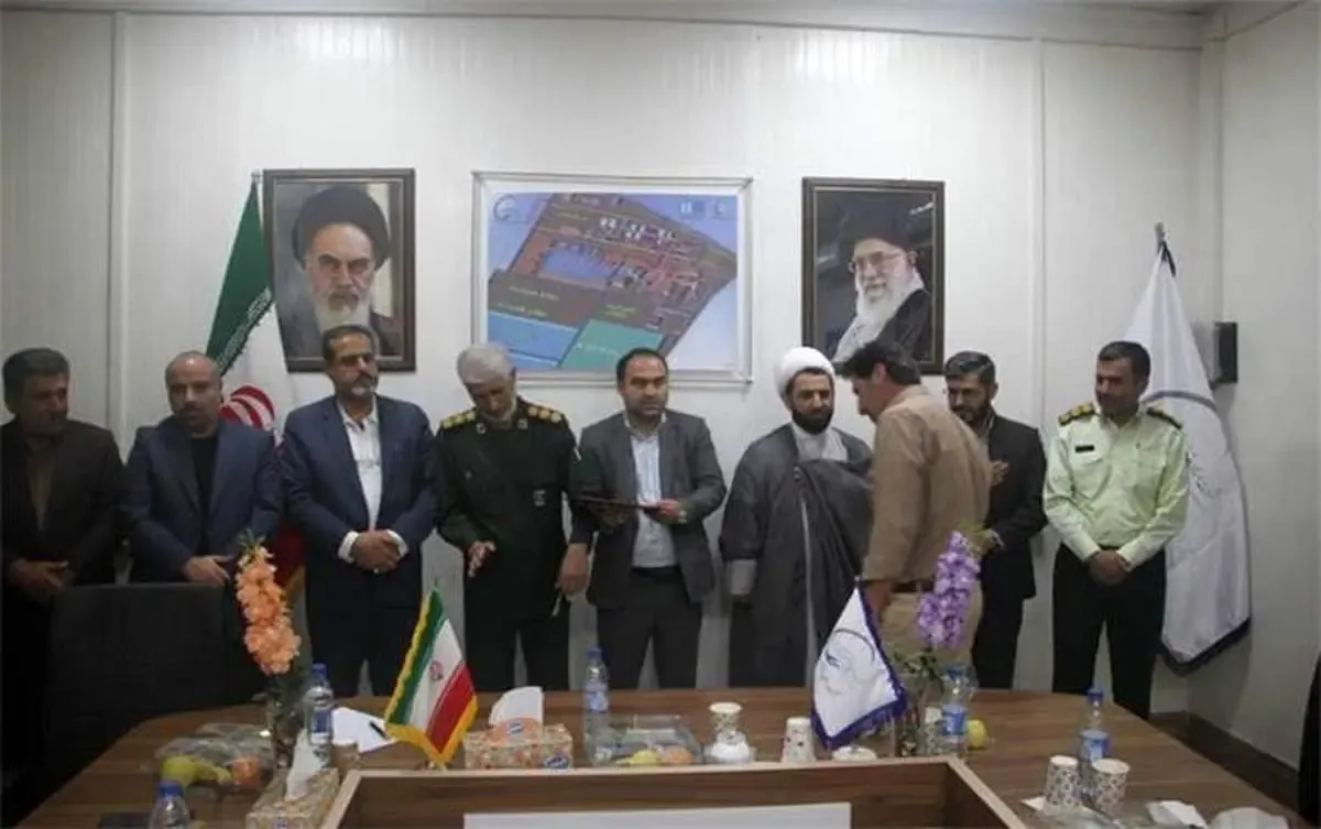 تجلیل از ۱۸ کارگر نمونه پتروشیمی دهدشت