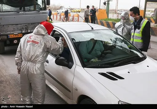 اجرای طرح فاصله گذاری اجتماعی در جاده ها - قزوین / عکس:امیرحسین نظری