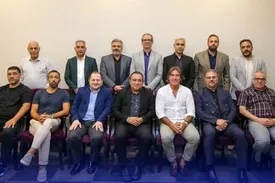 جلسه شبانه مدیران استقلال درباره ساپینتو