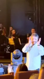 این بازیگر معروف به کنسرت روزبه بمانی رفت+فیلم