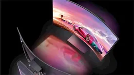 ارتقا تجربه گیمینگ به سطحی جدید با اولین تلویزیون 42 اینچی OLED خم‌شونده در جهان