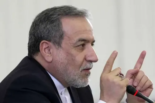 عراقچی: زمان اخراج نیروهای امریکا از منطقه فرا رسیده است