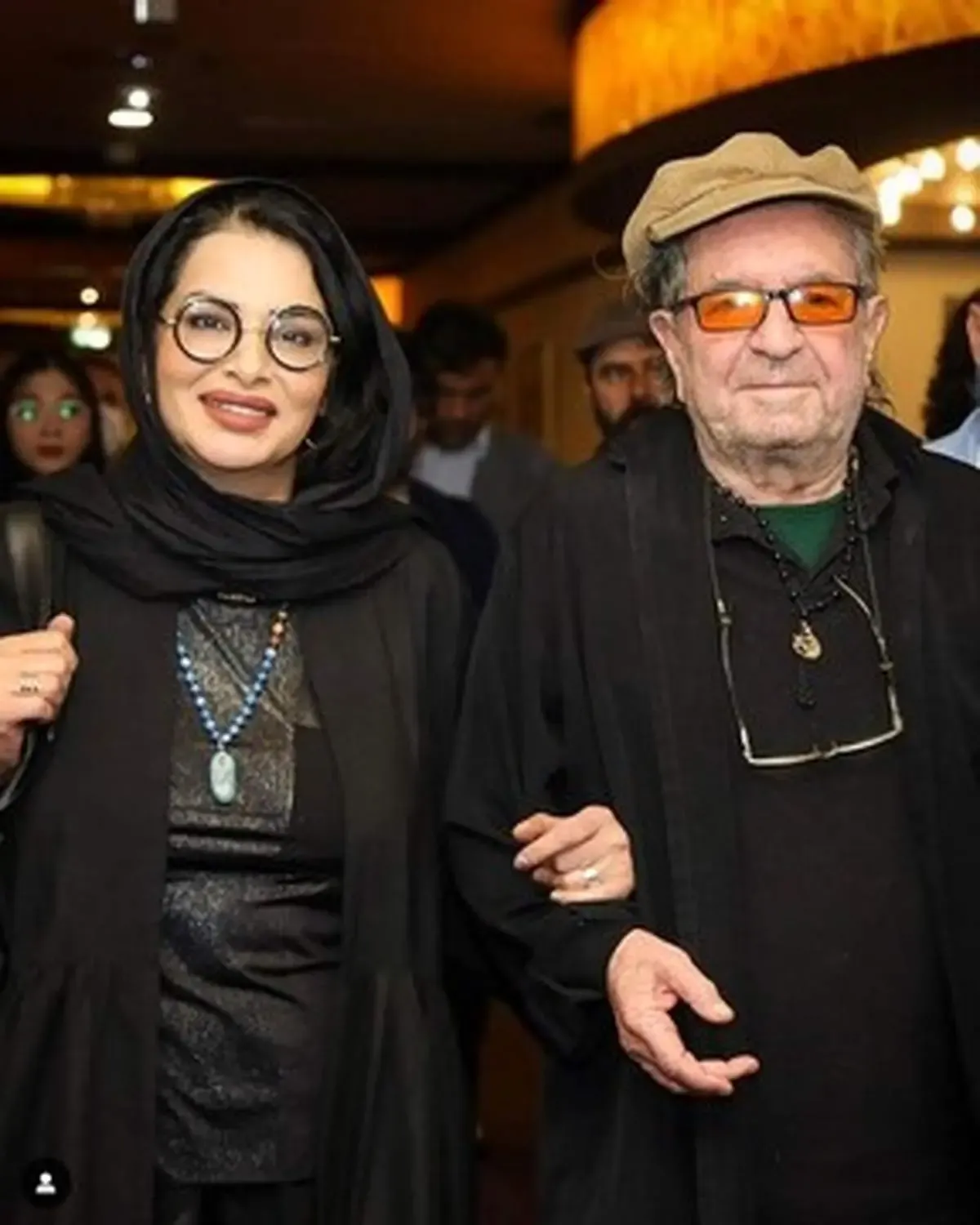 گزارش پزشکی قانونی درباره قتل داریوش مهرجویی و  همسرش