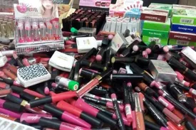 توقیف محموله لوازم آرایشی قاچاق