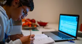 تعطیلی پشت تعطیلی؛ ۴۰ درصد دانش‌آموزان ابتدایی مهارت پایه ندارند!