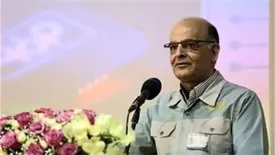 فولاد مباركه تا ریشه‌كنی كامل كرونا در كنار مردم خواهد بود/ پشتیبانی و مانع‌زدایی از تولید براساس اولویت‌های وزارت صمت