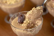 طرز تهیه دسر خرما خوشمزه و راحت برای سفره افطار