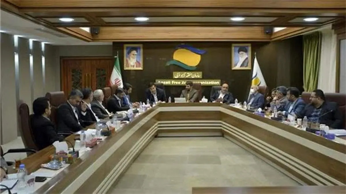 میزان سرمایه گذاری خارجی و داخلی جذب شده در هشت ماه سالجاری ۲۹ میلیون دلار و ۲۴۰۰ میلیارد تومان است/ محدودیت اراضی جهت ارائه به تقاضاهای سرمایه گذاری مهمترین چالش منطقه آزاد انزلی است